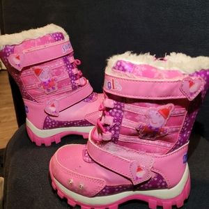 Pepper pig snow angel boots size 8 toddler